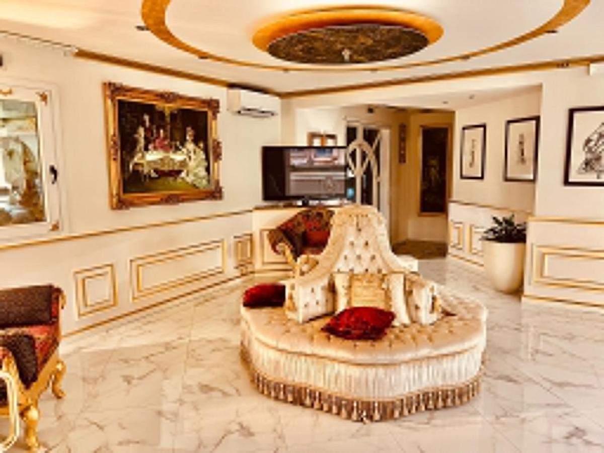 Hotel Villa Pigalle Tezze sul Brenta Bagian luar foto